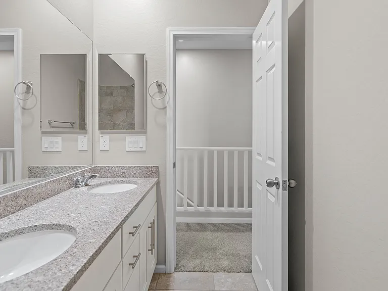 932 W Capulin Trl — Photo 22