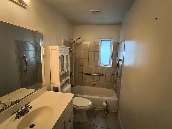 4th image of 27381 Markbarry Dr