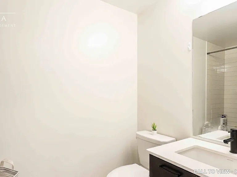 2300 Saint Clair Ave W #306 — Photo 7
