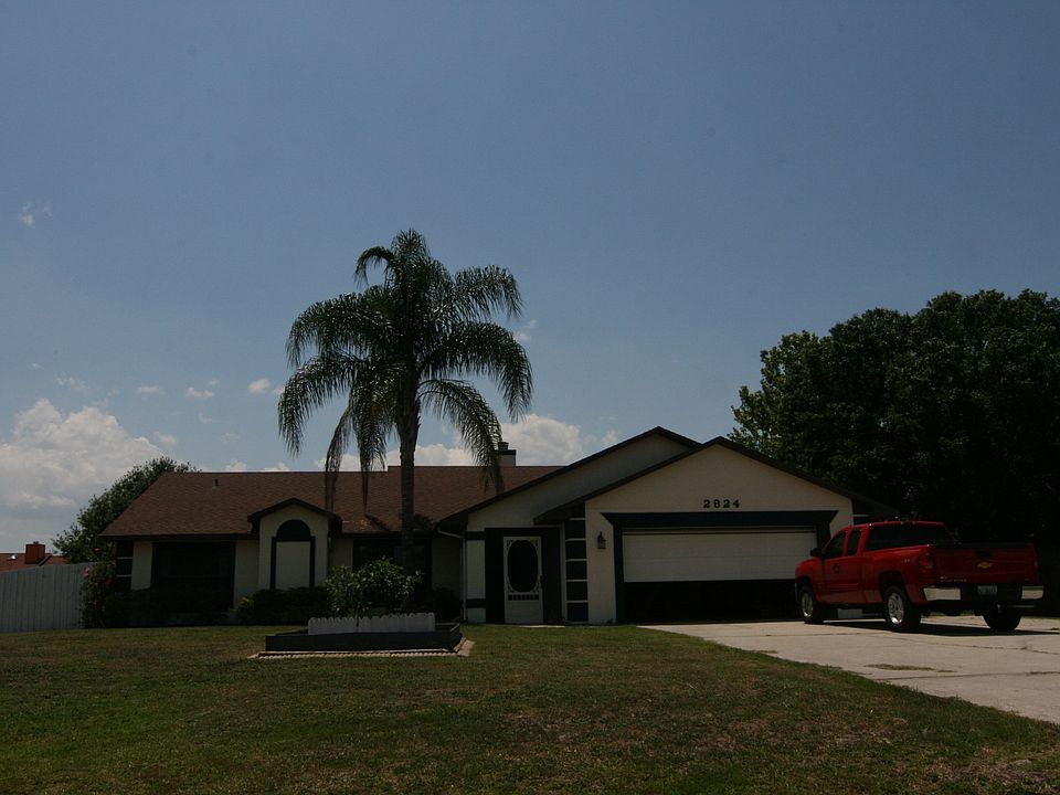 1/2 Acre w/mature Plants