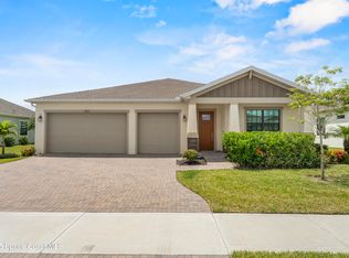 963 Great Belt Cir, Melbourne, FL 32940