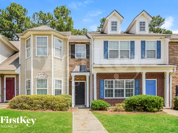 6368 Olmadison Pl, Atlanta, GA 30349