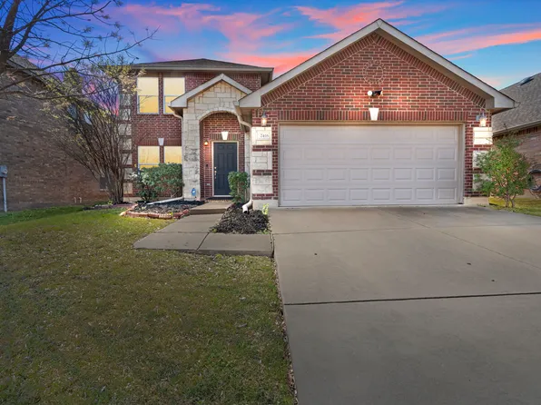 2416 Grand Rapids Dr, Fort Worth, TX 76177