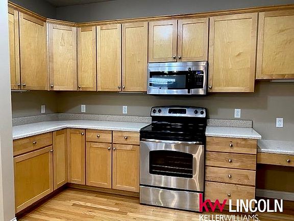 3rd image of 1510 N 80th St