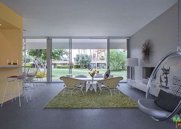 3rd image of 7 Desert Lakes Dr