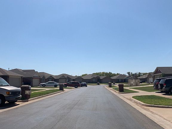 4th image of 9628 Kindsey Ave