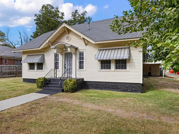 403 E Church St, Morrilton, AR 72110