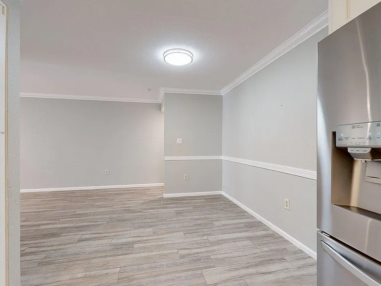 4200 N Miller Rd #309 — Photo 7