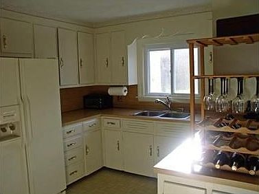 5th image of 11 Viking Dr