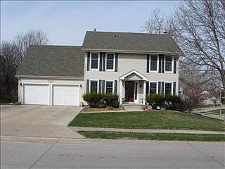 5th image of 1422 N 150th St