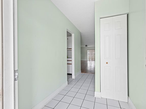 3rd image of 514 Ponderosa Drive #32