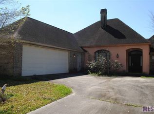 12055 Home Port Dr, Maurepas, LA 70449