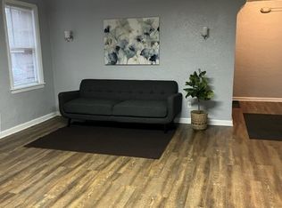 1365 Clarence Ave APT 102, Lakewood, OH 44107
