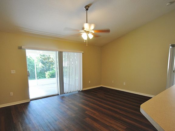 3rd image of 1518 Stoneywood Way
