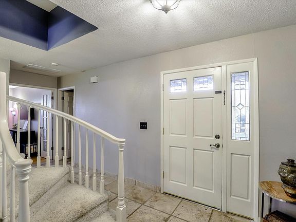 5th image of 665 Encino Dr