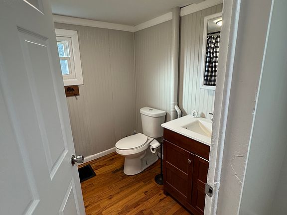 4th image of 4739 Winchester Pike