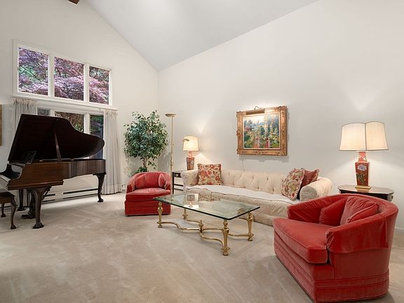 5th image of 403 Dedham St #D