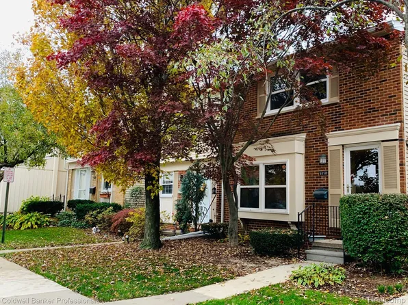5058 Buckingham #449, Troy, MI 48098