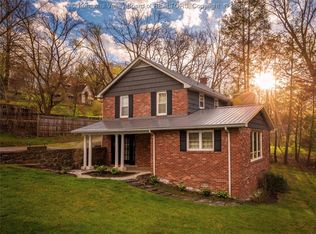 262 Oakwood Rd, Charleston, WV 25314