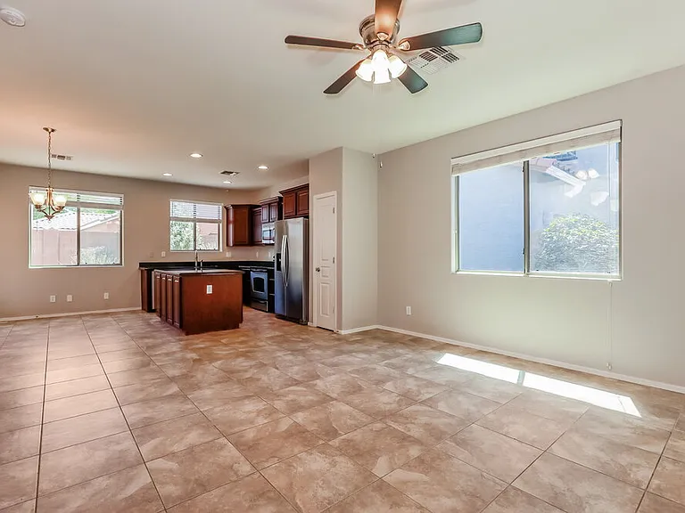 4126 E Thunderheart Trl — Photo 3