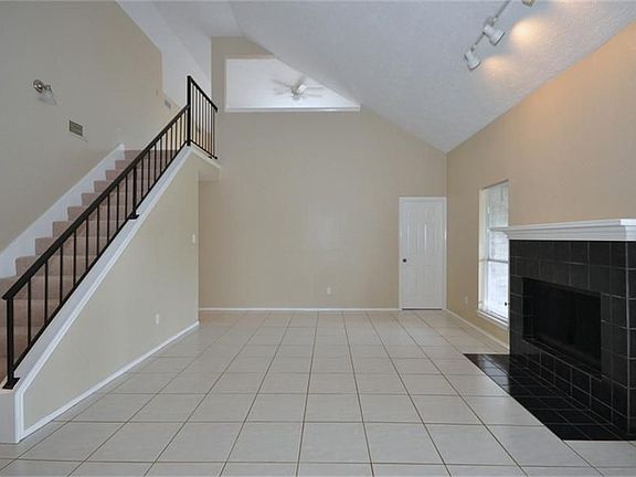 3rd image of 14815 Windfern Forest Dr