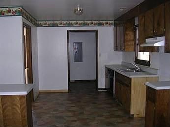 3rd image of 24100 Bancroft Dr