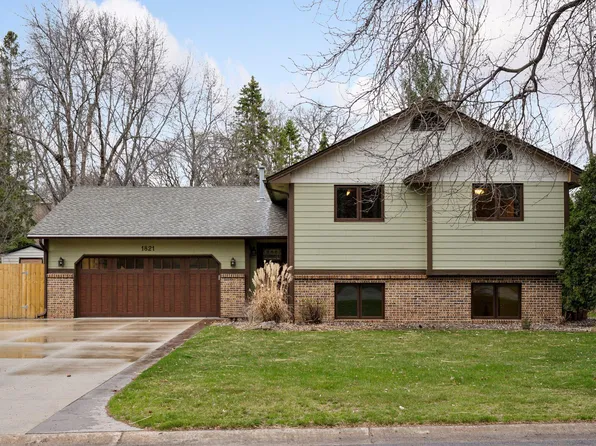 1821 131st Ave NW, Coon Rapids, MN 55448