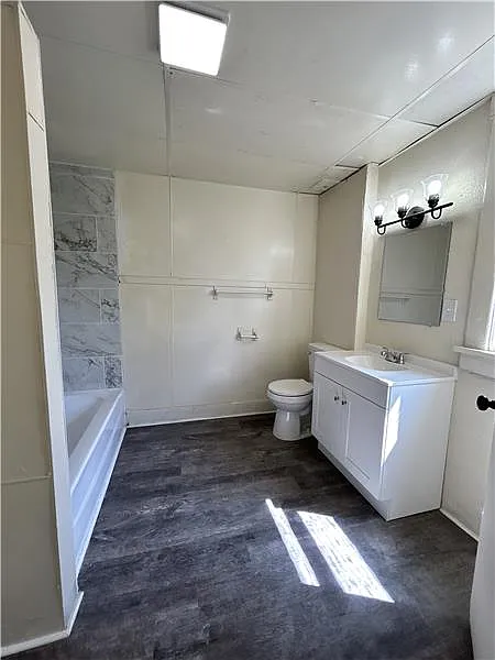 3 bed, $950 — Photo 2