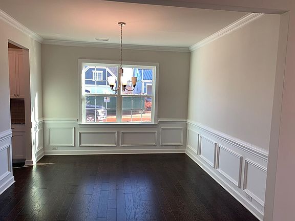 4th image of 24007 Retreat Dr