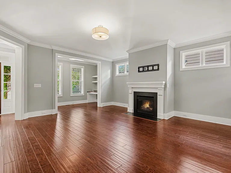 805 Laurel Garden Way — Photo 8