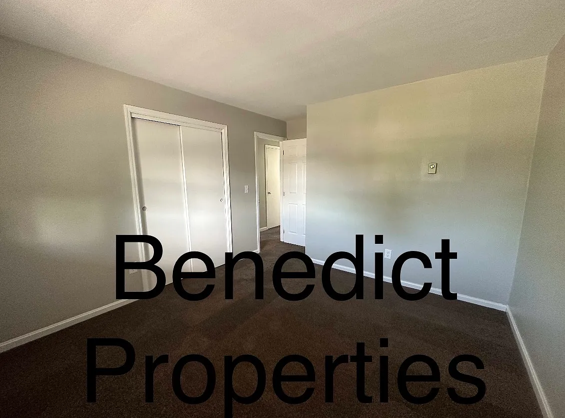 unit 23 — Photo 4