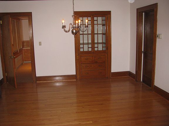 5th image of 1429 Boulevard