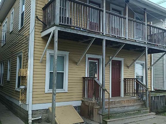 2nd image of 633 W Ormsby Ave APT 1
