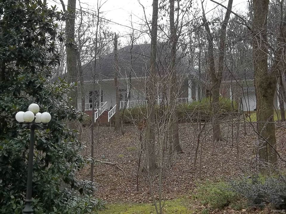 505 Valley Cove