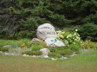 5390 Garden Hills Dr, Saint Cloud, MN 56301