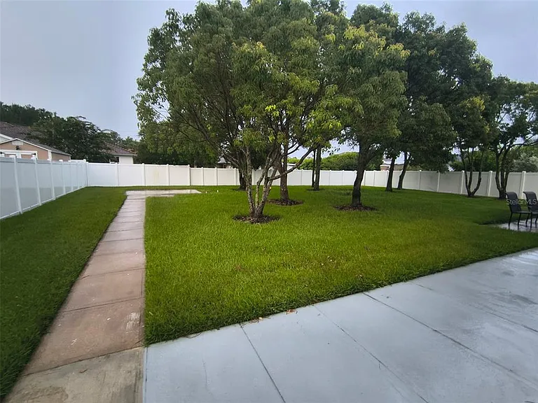 24 Felwood Ln — Photo 5