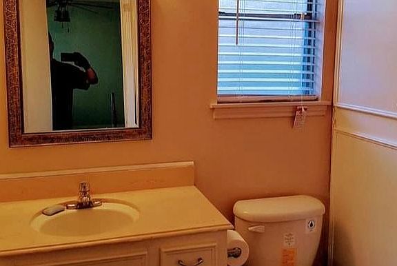 4th image of 13726 Drakewood Dr