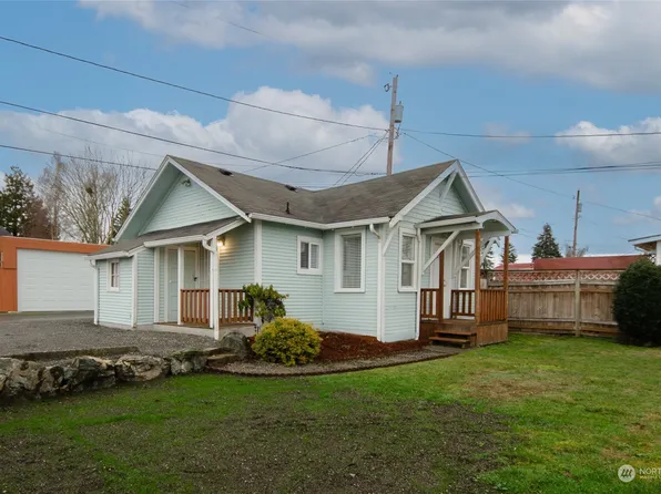 2701 Leonard Drive #B, Everett, WA 98201