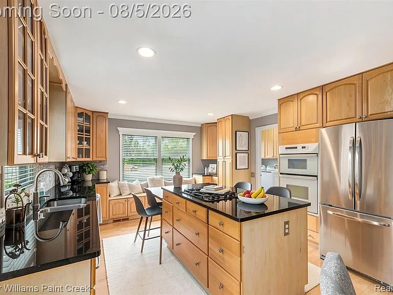 4971 Butler Dr — Photo 2