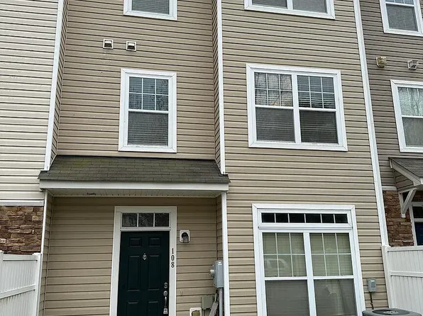341 Gilman Ln Unit 108, Raleigh, NC 27610