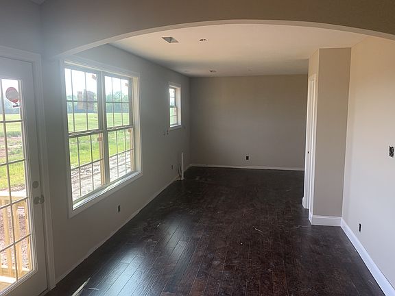 3rd image of 110 Anderson Lot 110