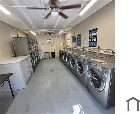 970 NW 9th Ave — Photo 8