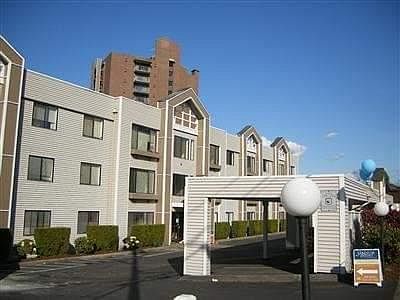 1st image of 25 N Broadway #105