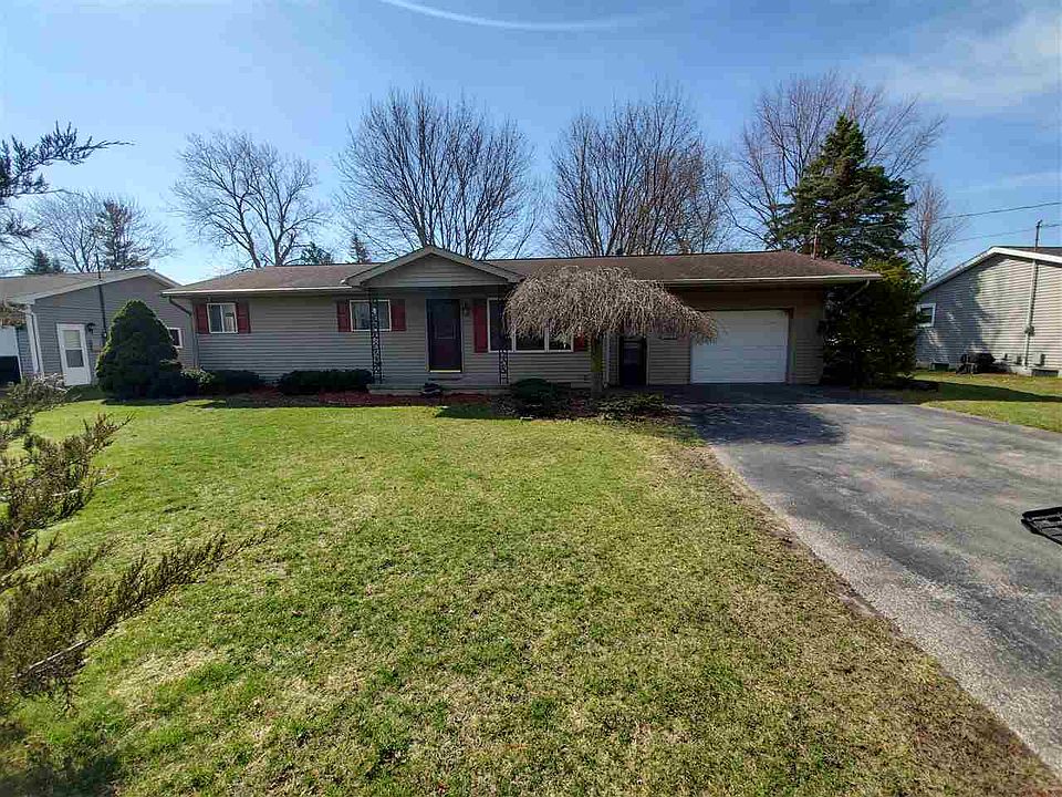 1st image of 3036 Scott Dr
