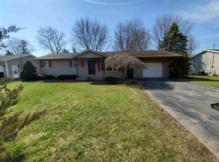 3036 Scott Dr, Bay City, MI 48706