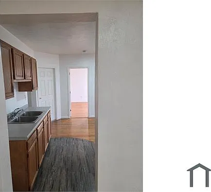 2 bed, 1800 sqft, $1,700 — Photo 3