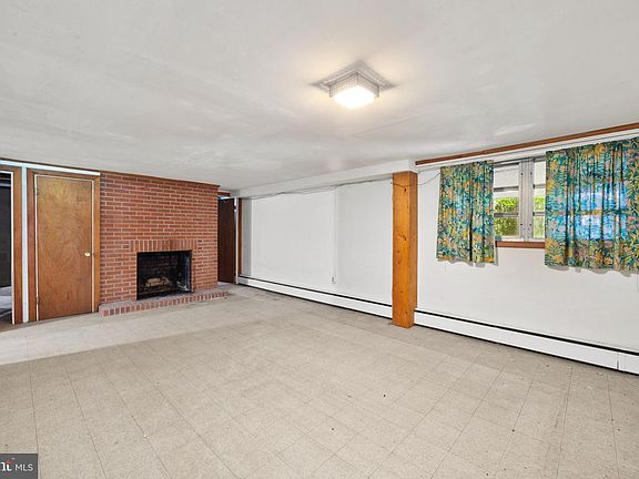 5th image of 120 Fort Point Rd