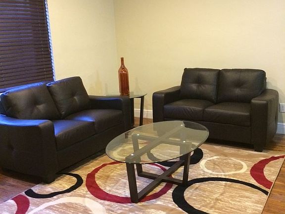 2nd image of 3201 Aviation Ave APT 02