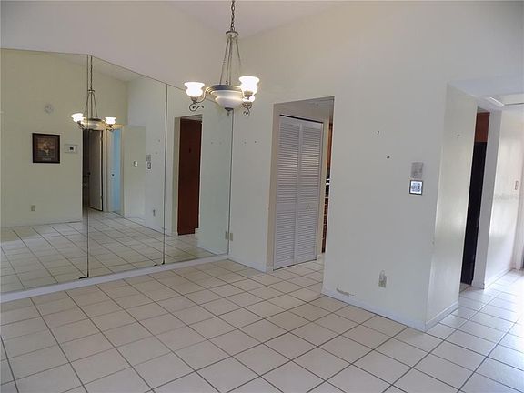 4th image of 9663 86TH AVENUE #9663