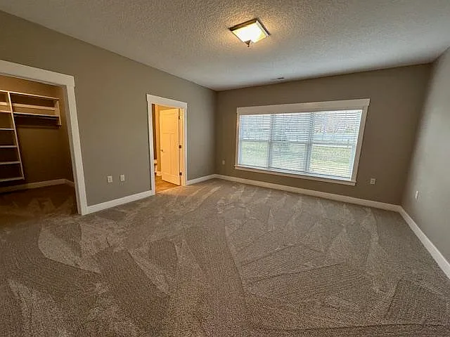 3232 Plum Tree Ln — Photo 10